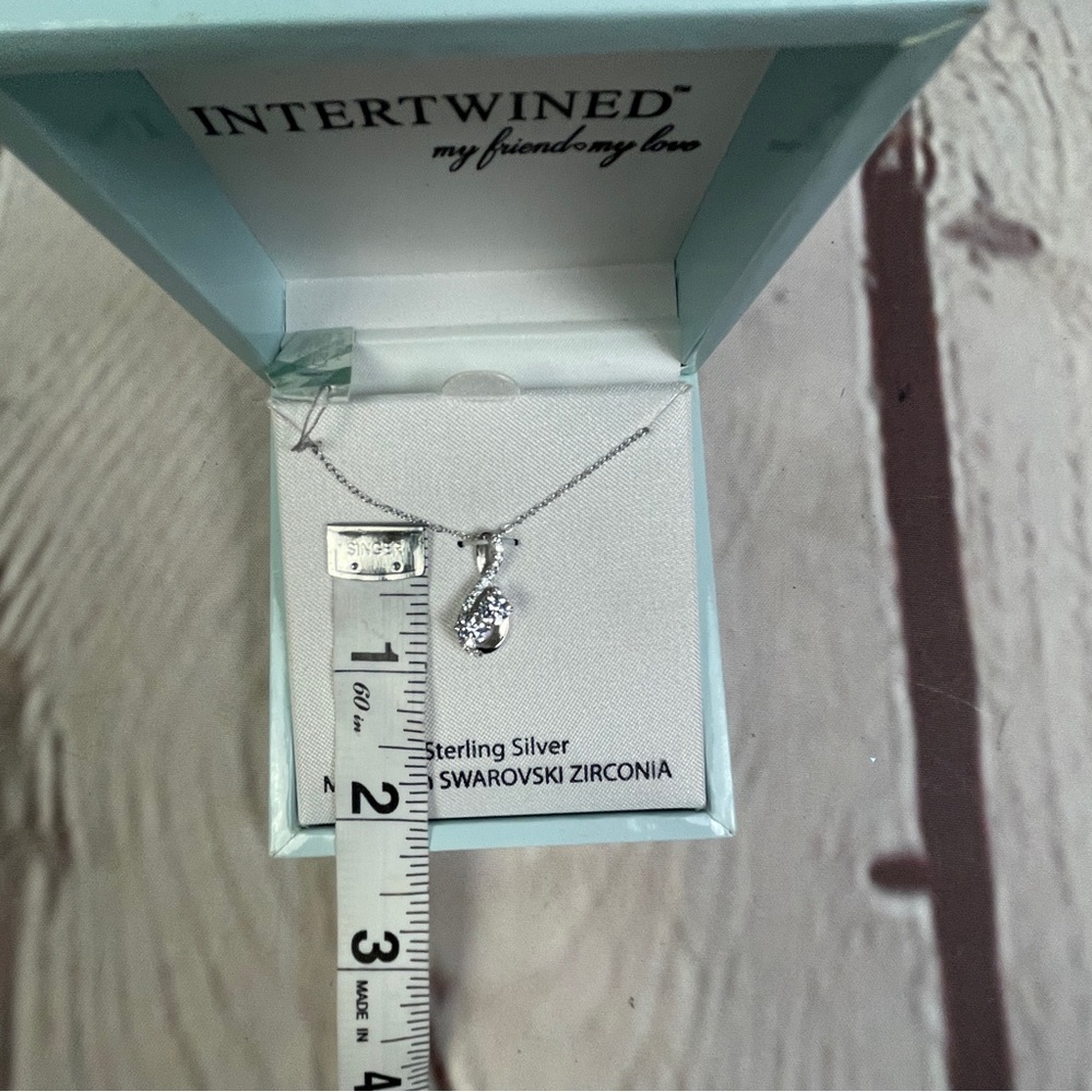 Intertwined My Friend / My Love sterling silver pendant with Swarowski Zirconia - Picture 8 of 9